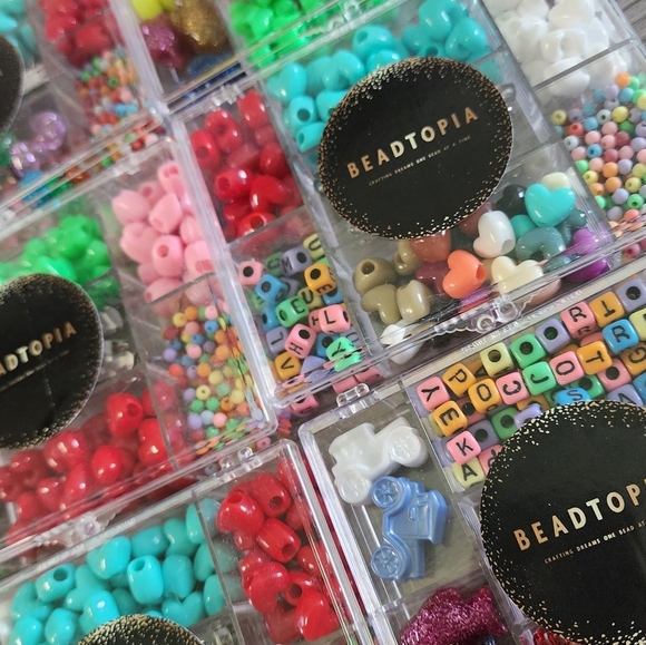 6x Random Beadtopia Colorful Bead Set Letters Shapes Colors Crafts Art New - Picture 6 of 6
